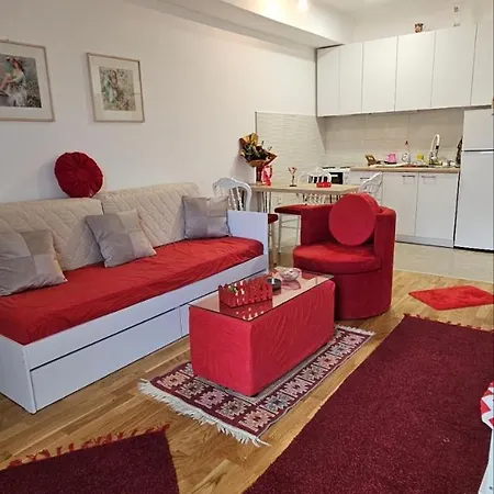 Andrej Mk Apartment *